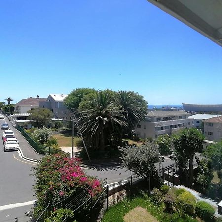 Portswood Mews - Chic White Studio Apartment Green Point Kapstadt Exterior foto