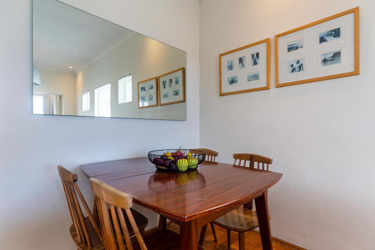 Portswood Mews - Chic White Studio Apartment Green Point Kapstadt Exterior foto