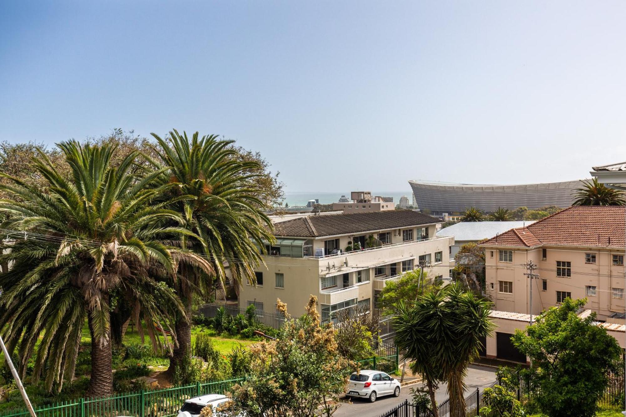 Portswood Mews - Chic White Studio Apartment Green Point Kapstadt Exterior foto